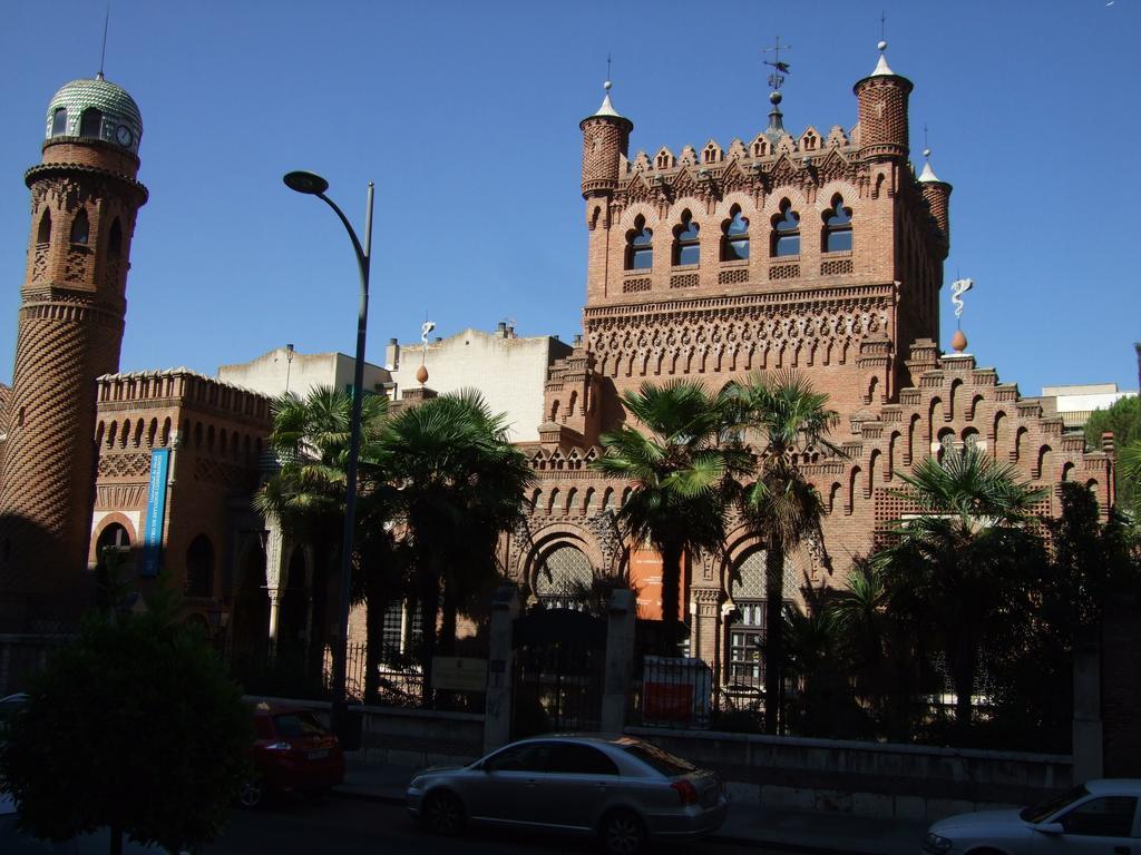 Hostal Jacinto Alcalá de Henares Exterior photo